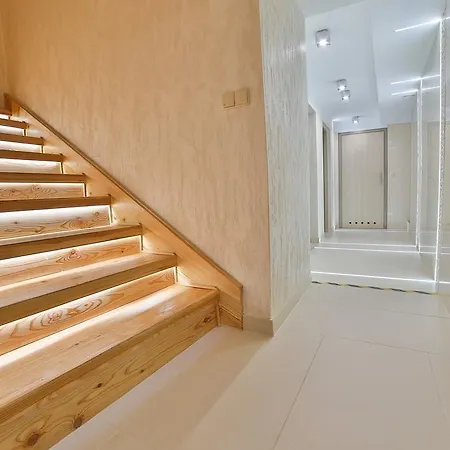 Gasthuis Parkowy Dworek 3*